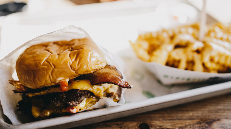A hamburger and french fries